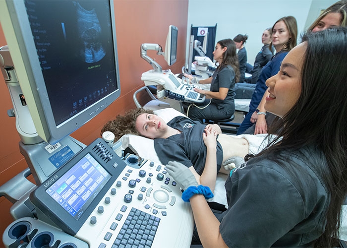 Sonography majors