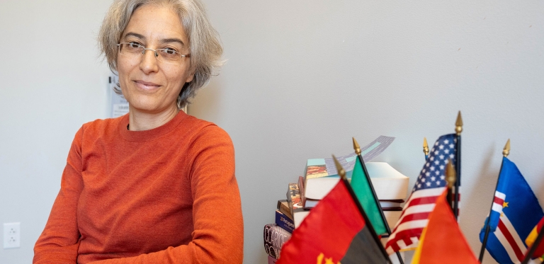 Professor Silvia Oliveira