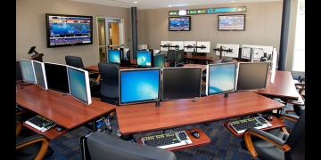 The RIC School of Management Finance Lab empty with computers