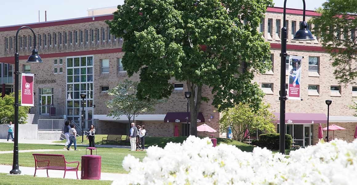 Rhode Island College campus quad