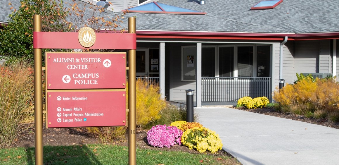 Exterior of the Alumni and Visitor Center