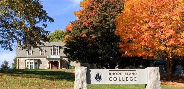 fall exterior photo of the Forman Center