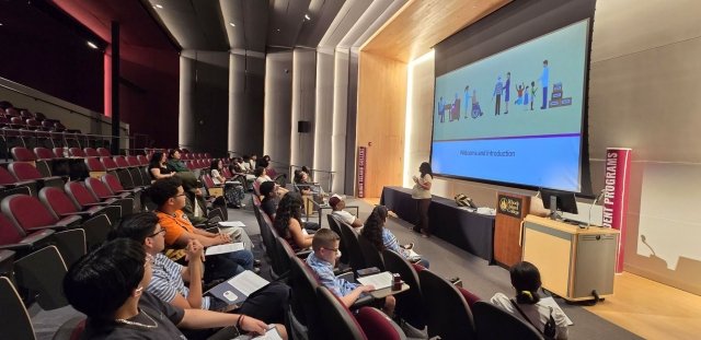 High school students exposed to social work profession